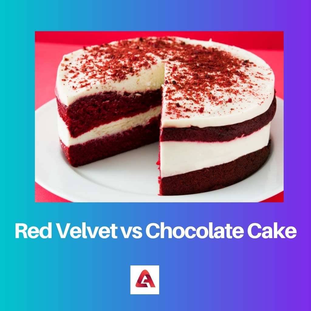 Red Velvet vs Chocolate Cake