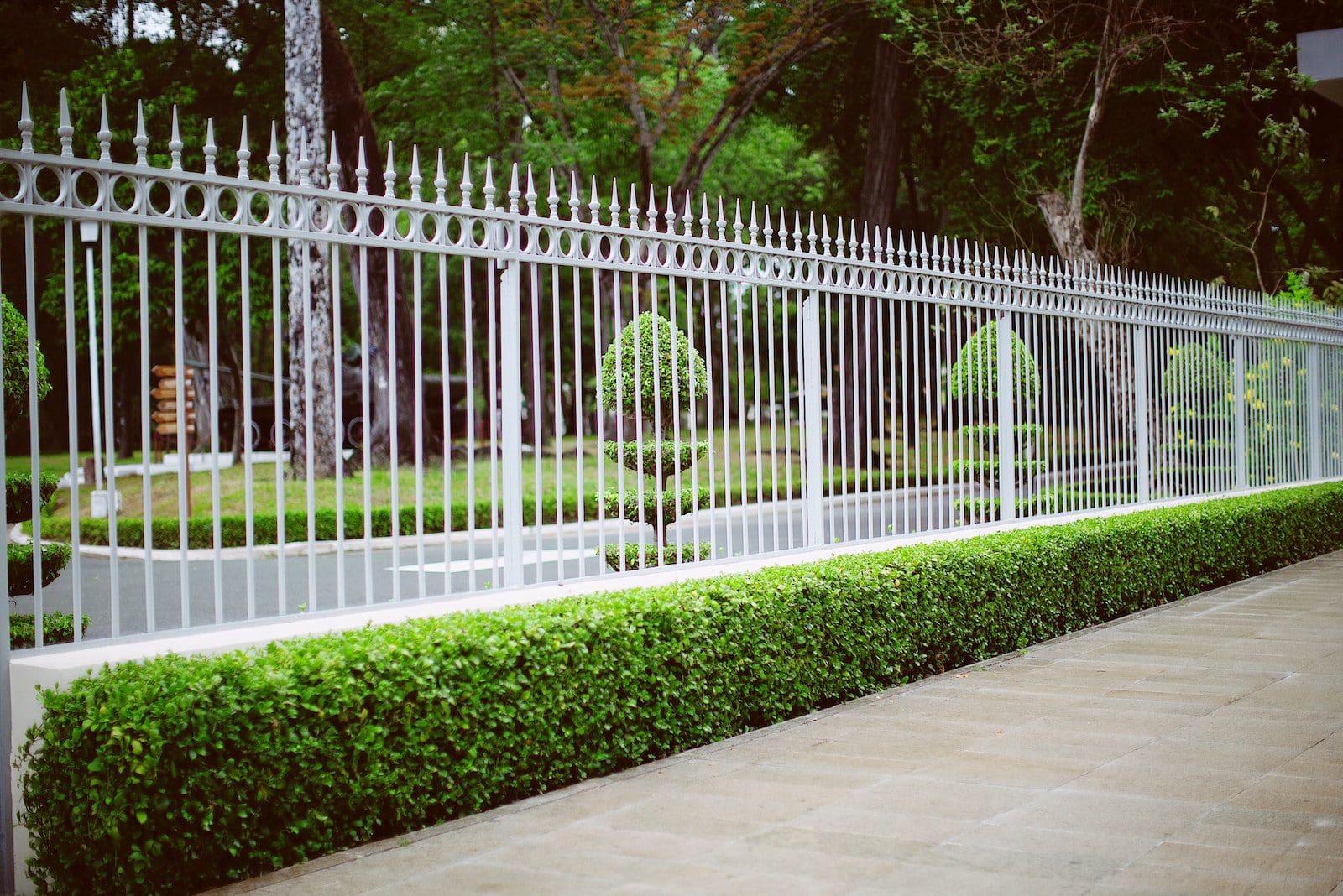 aluminum fences
